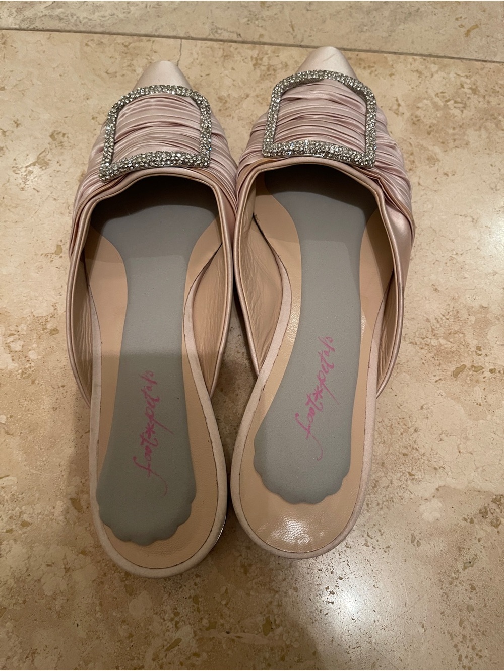 Italian designer Casadei pink satin mule in Euro 40 (US 9) - Picture 2 of 9